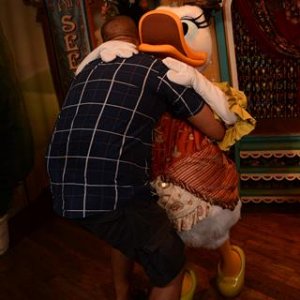 MK SBCSIDESHOWDAISYCHAR 20170926 405102077547