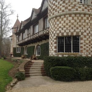 Manoir de Beaumarchais 02