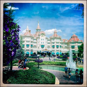 HipstamaticPhoto 522067057.358226