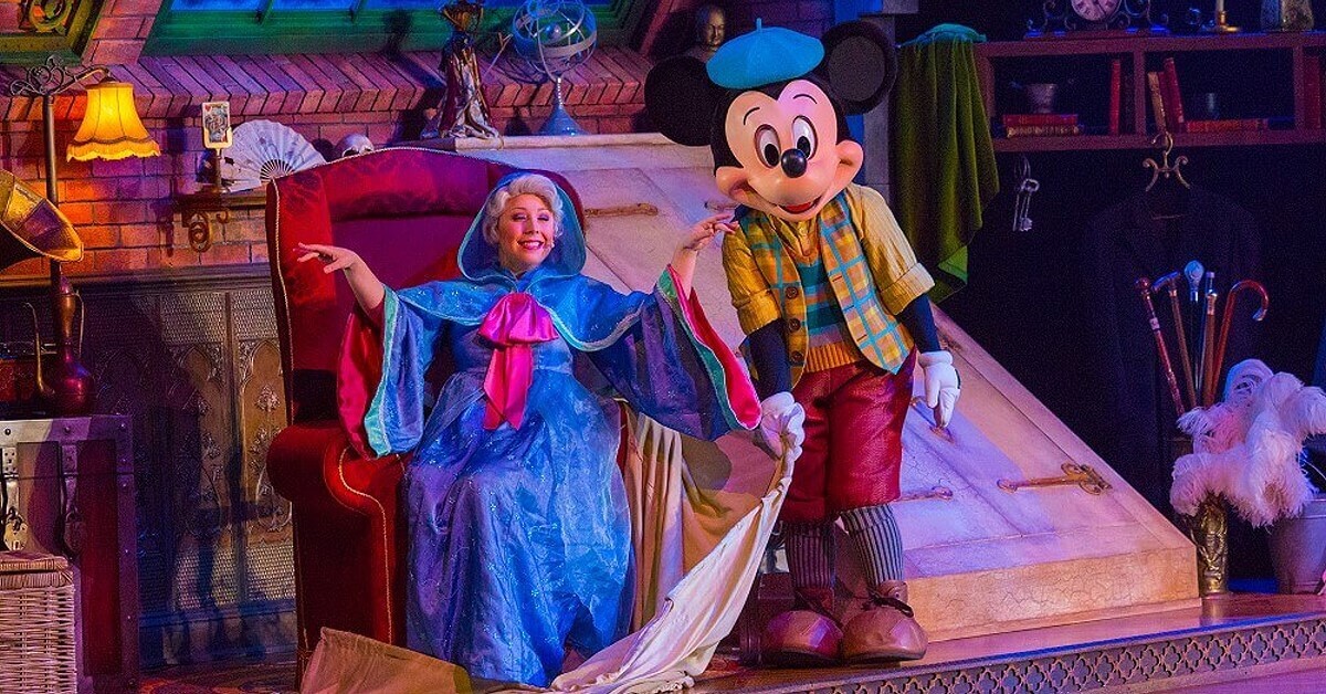 Mickey & The Magician - Mickey, die Fee und viele weitere Disney Figuren auf der Bühne