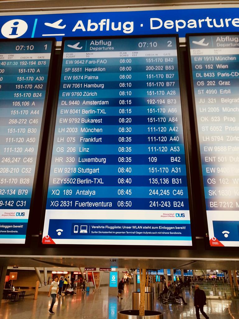 8:35 Uhr nach Frankfurt - bald geht es los