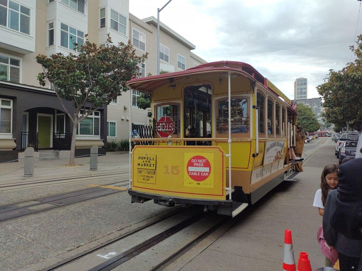 Cable_Car_Outside.jpg