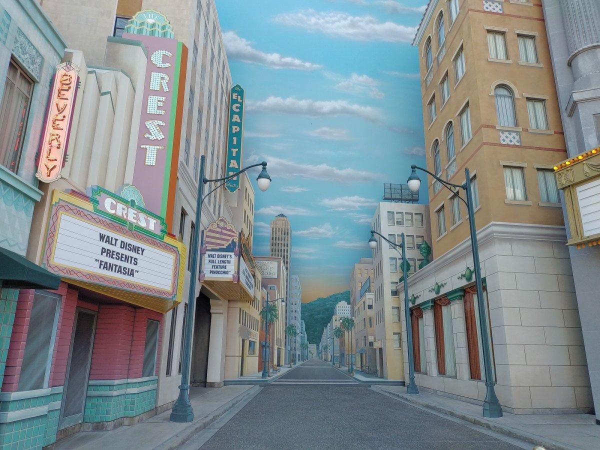DCA__HOLLYWOODLAND_BACKDROP.jpg