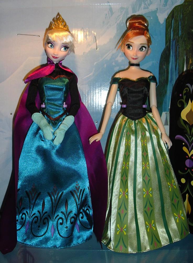Elsa &amp; Anna Deluxe Doll Set