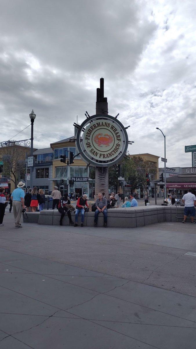 Fisherman's_Wharf_Sign_Close_Up.jpg