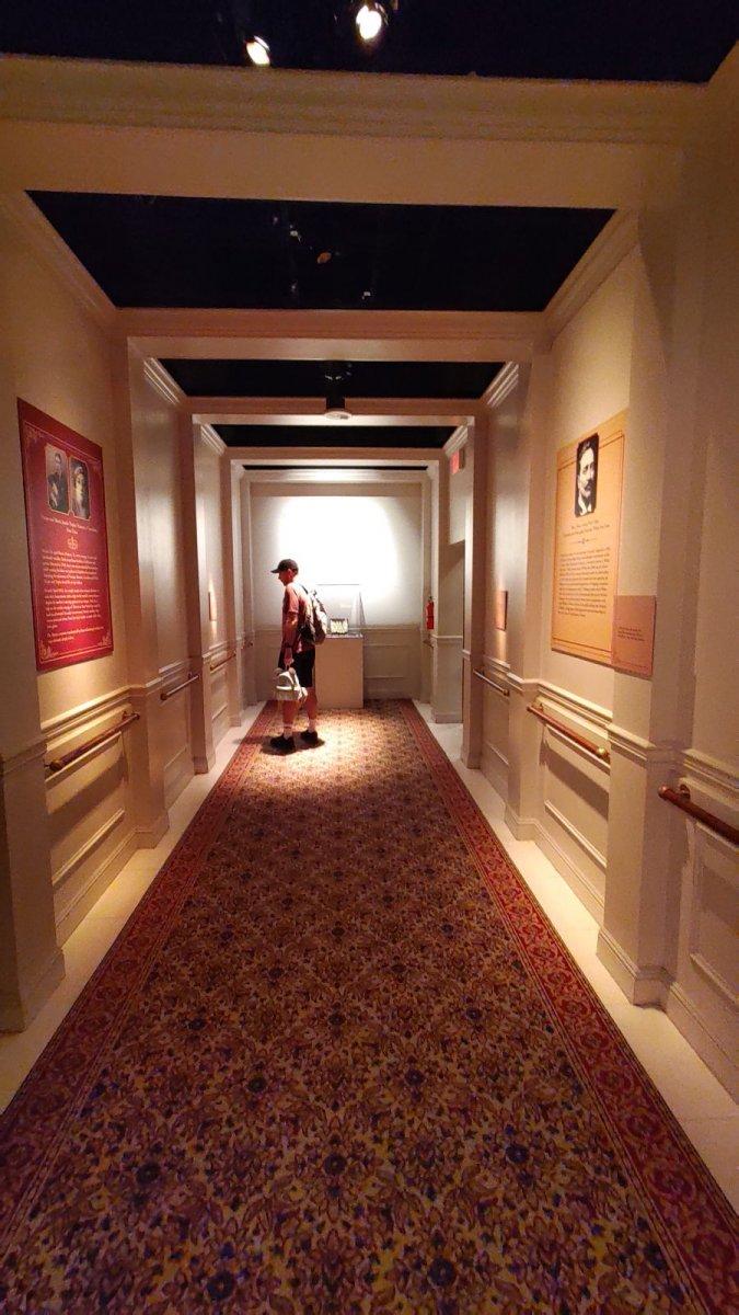 Las_Vegas_Luxor_Titanic_27.jpg