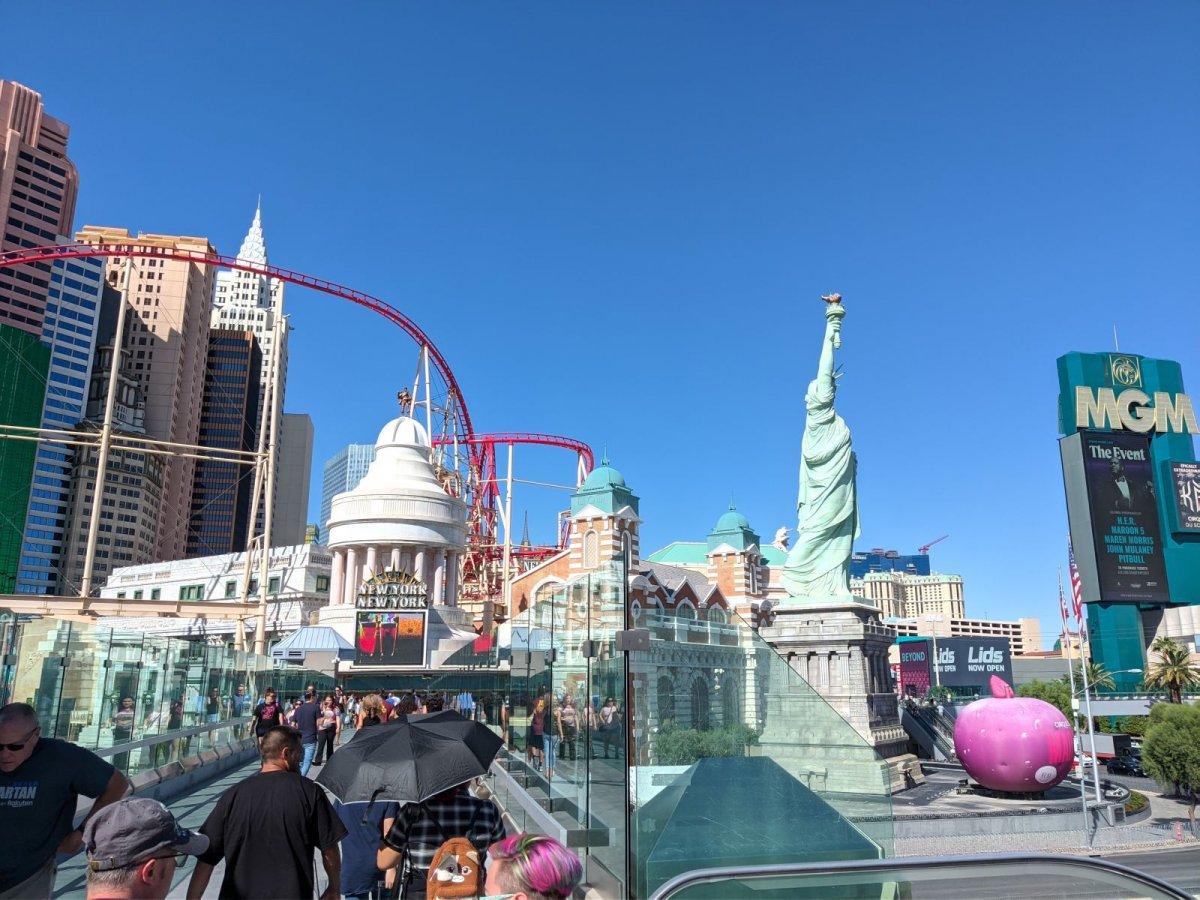 Las_Vegas_The_Strip_23.jpg