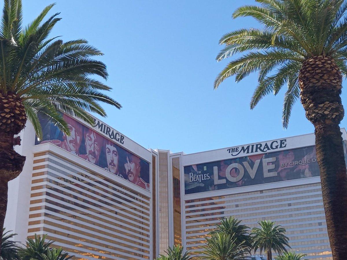 Las_Vegas_The_Strip_33.jpg