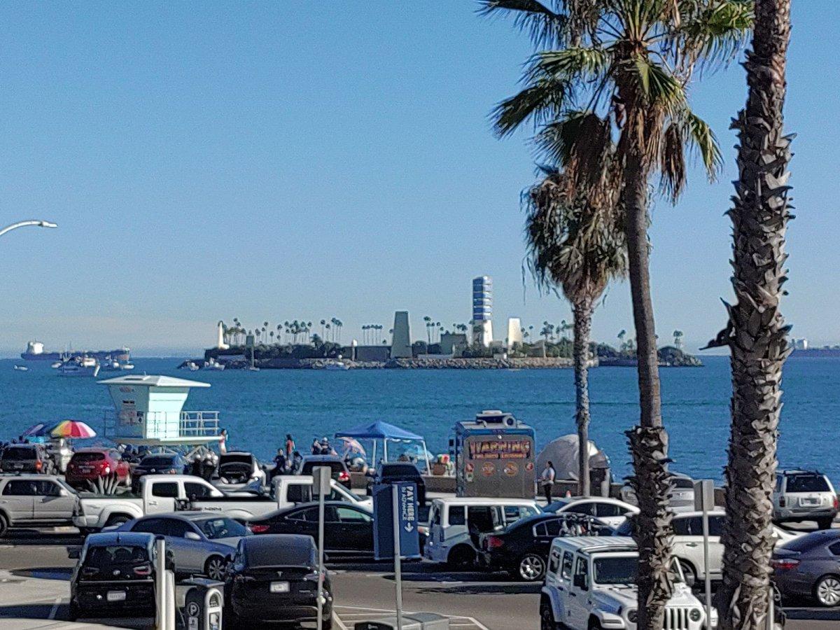 LONG_BEACH_01.jpg