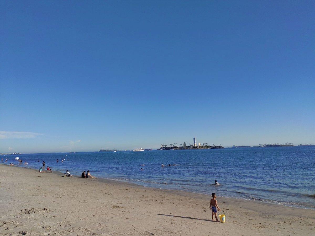 LONG_BEACH_03.jpg