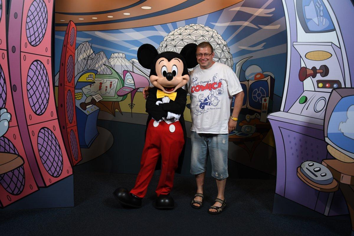 mickey04.JPG