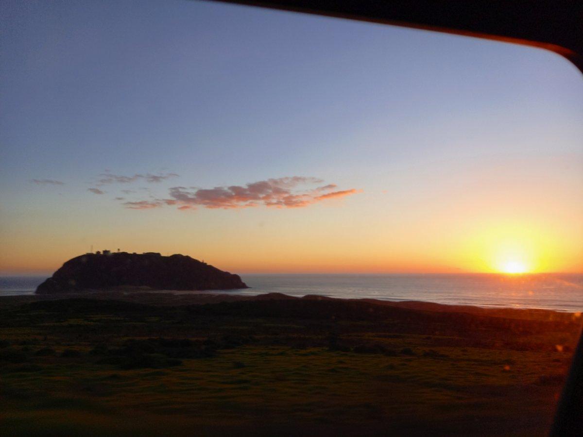 Pacific_Coast_Highway_Sunset_04.jpg