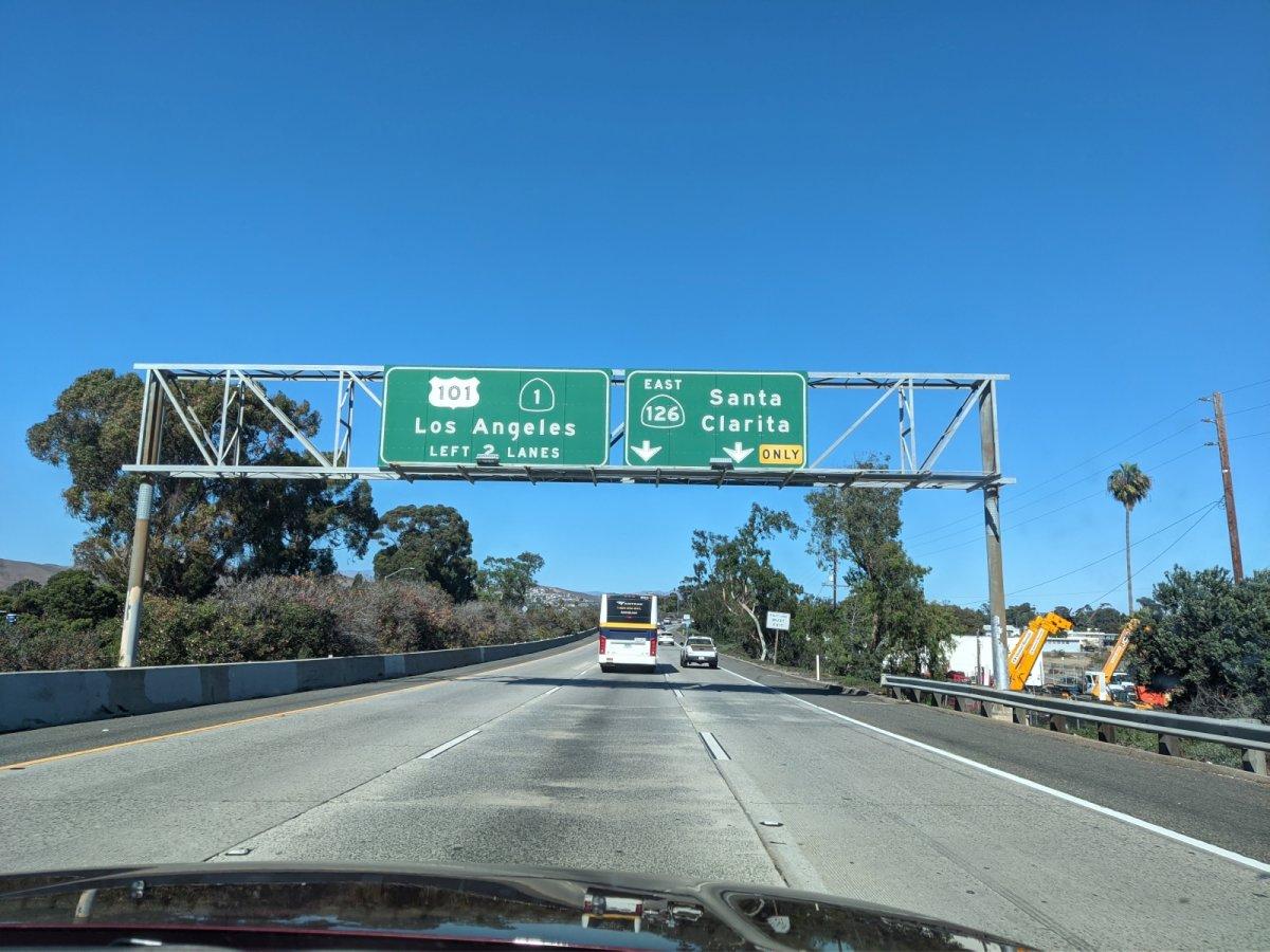 Road_to_Los_Angeles_01.jpg