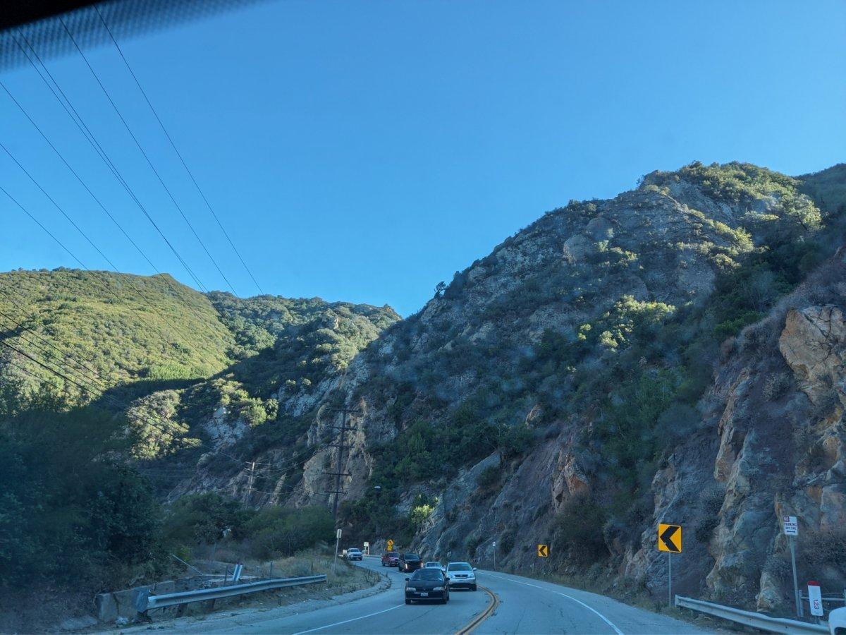 Road_to_Los_Angeles_02.jpg