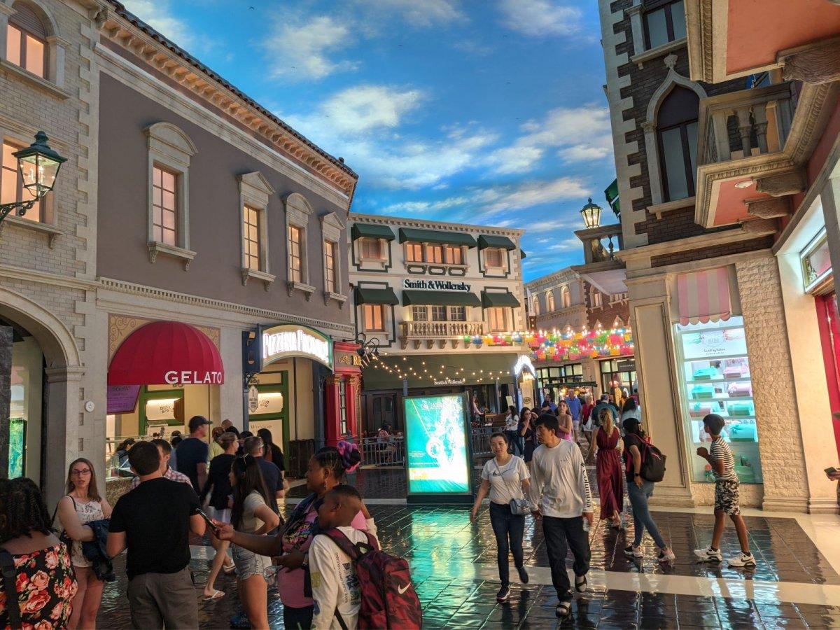 The_Venetian_Inside_03.jpg