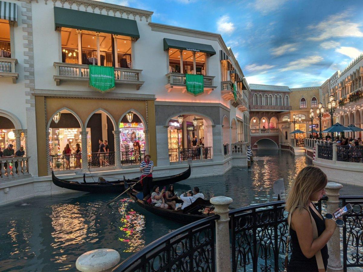 The_Venetian_Inside_07.jpg