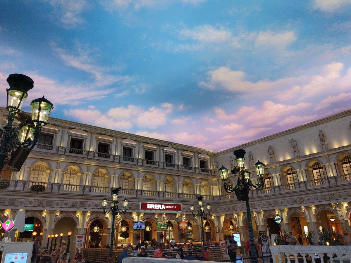The_Venetian_Inside_09.jpg