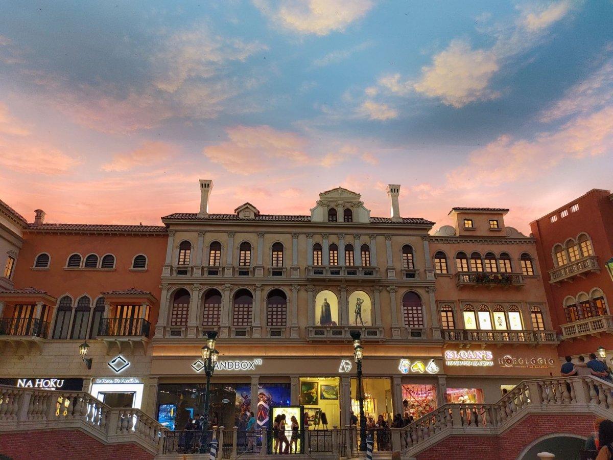 The_Venetian_Inside_11.jpg