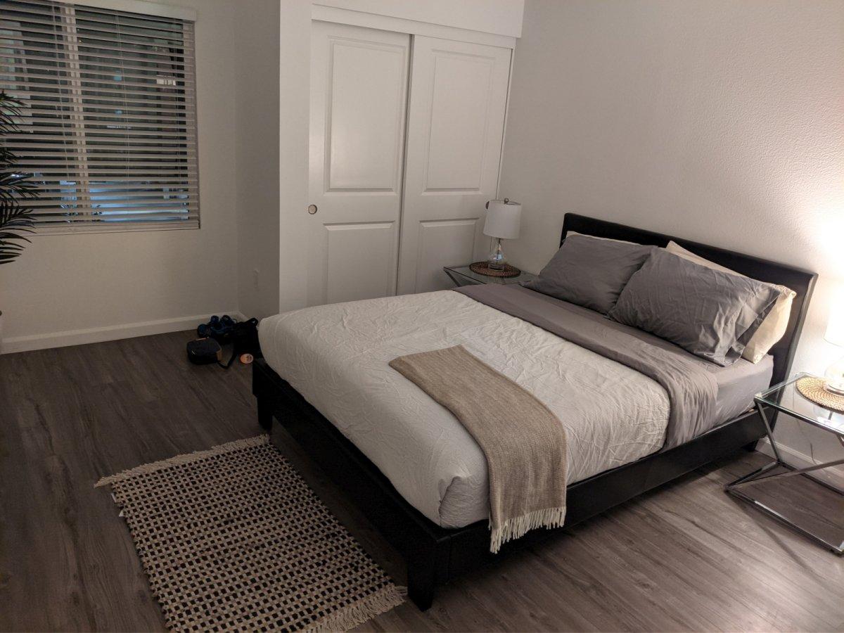 Two_Bedroom_Condo_Hanna-Barbera-Studios_03.jpg