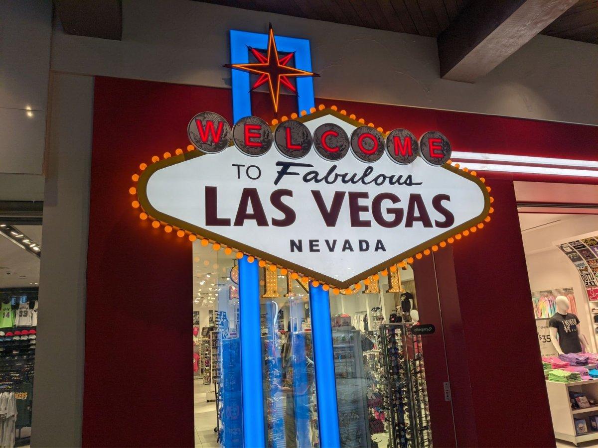 Welcome_to_fabulous_Las_Vegas.jpg